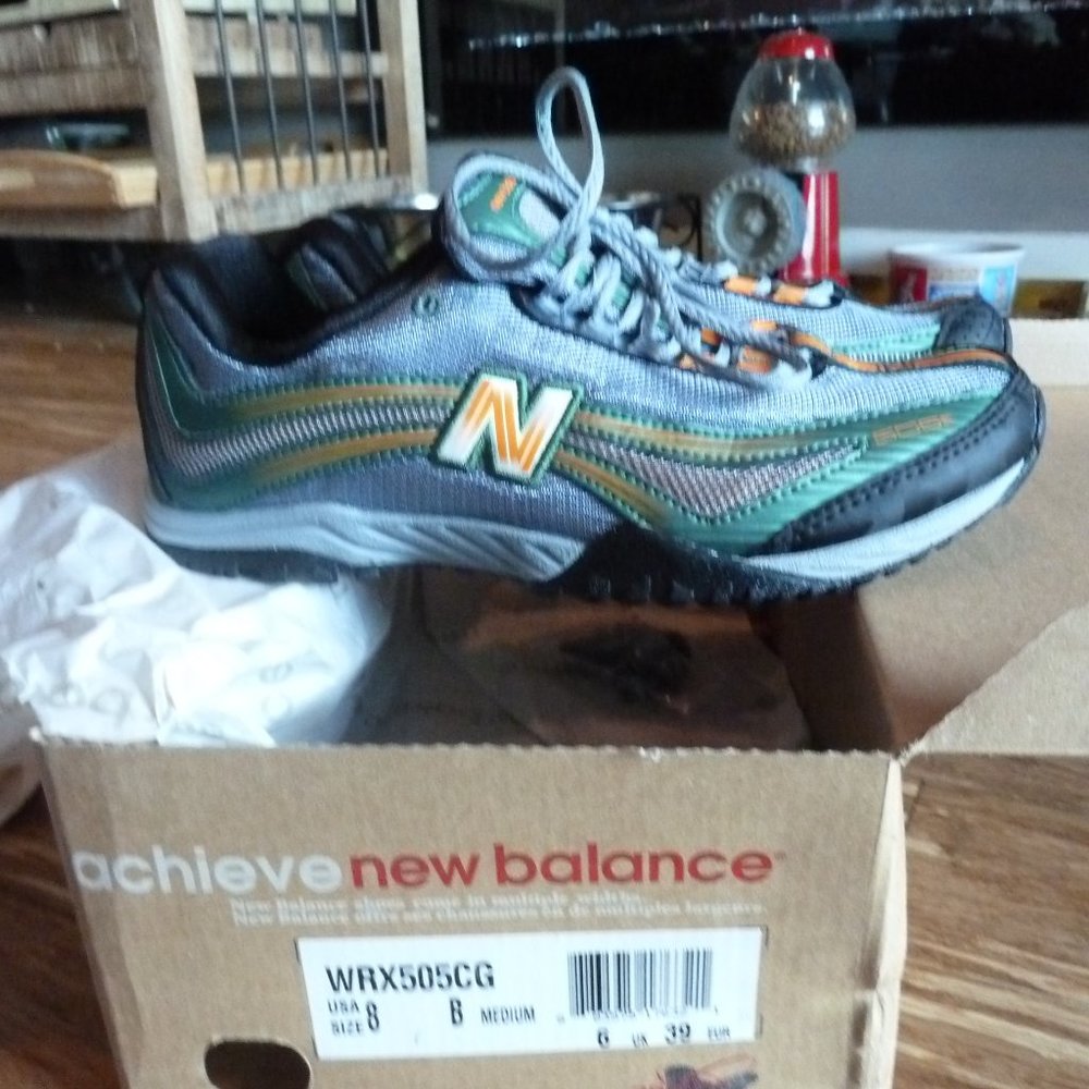 BNIB New Balance Running Flats/Spikes Sz. 8